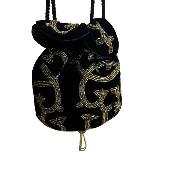 Black Velvet Drawstring Pouch Bag With Gold Beaded Design & Braided Shoulder Str - Picture 4 of 9